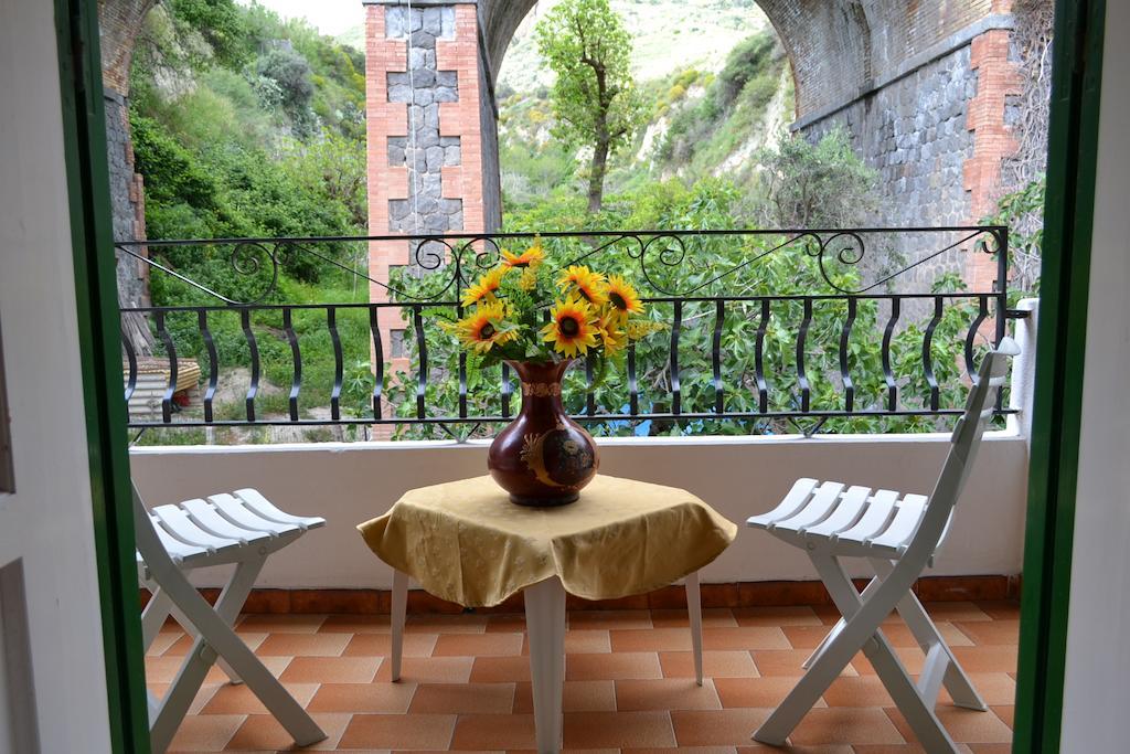 Hotel Villa Bina Sant'Angelo  객실 사진